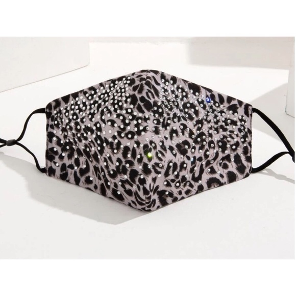 The Wild Clover Accessories - GRAY CHEETAH PRINT RHINESTONE FACE MASK